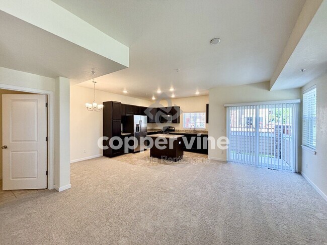 Photo - 12874 Jasmine St