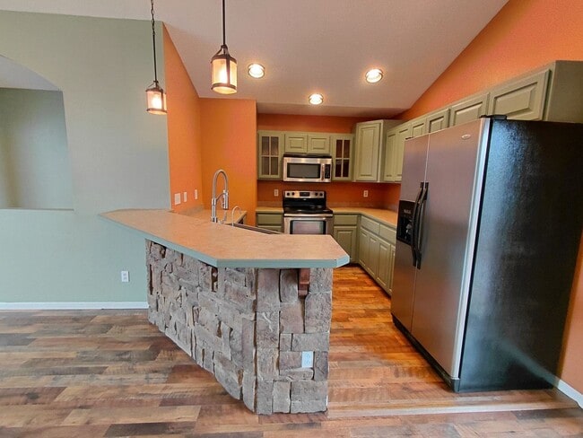 Photo - Home near FLW!