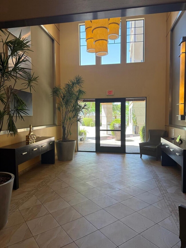 Photo - 7291 N Scottsdale Rd Unidad 3003