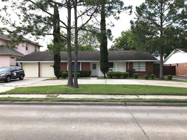 Photo - 5430 Beechnut St