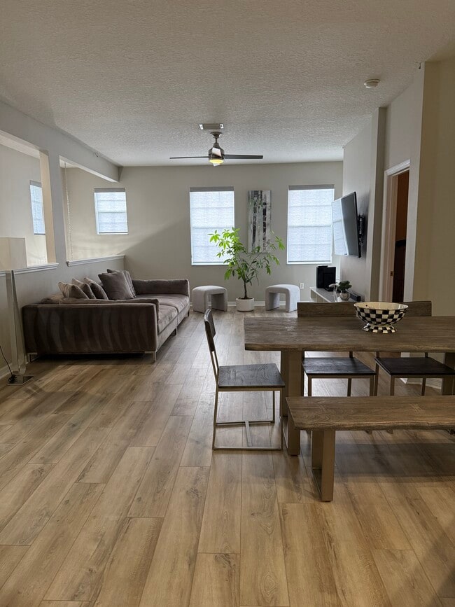 Dining area and living room - 9410 Georgian Park Ln Unit 110