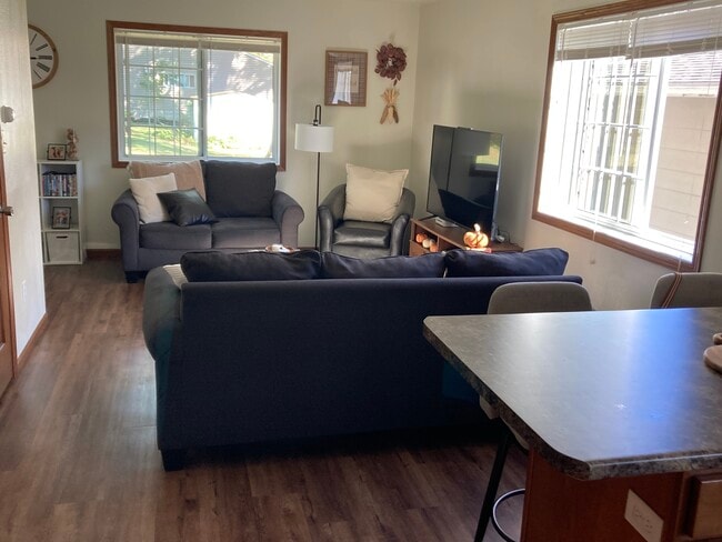 Photo - 1820 Olive St