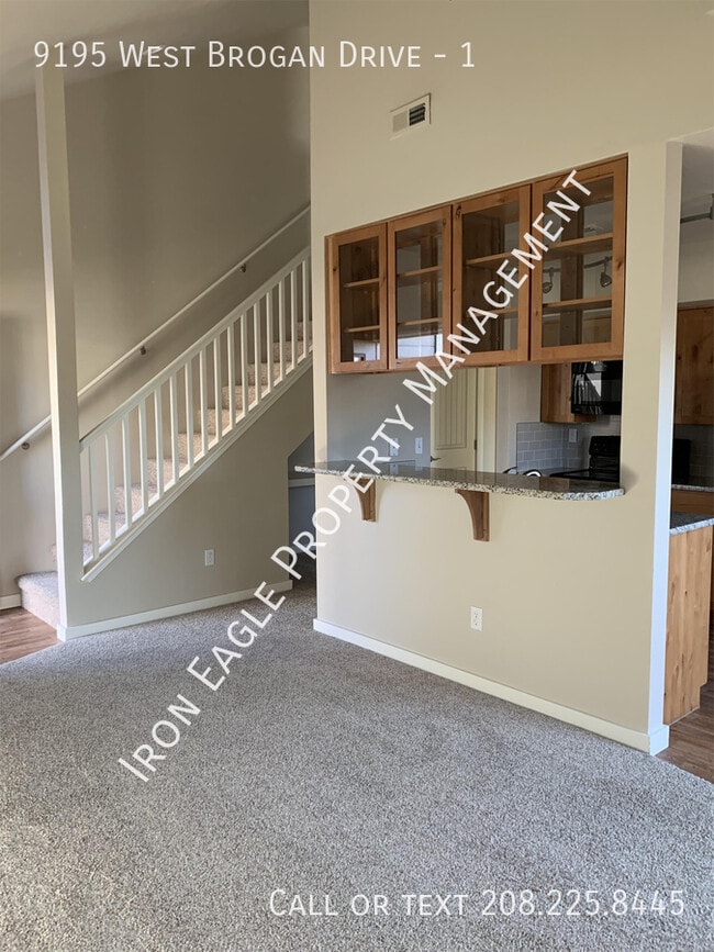 Photo - 9195 W Brogan Dr