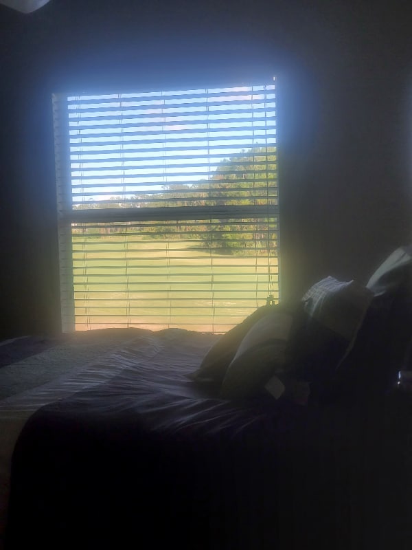 Photo - 325 Wentworth Ave