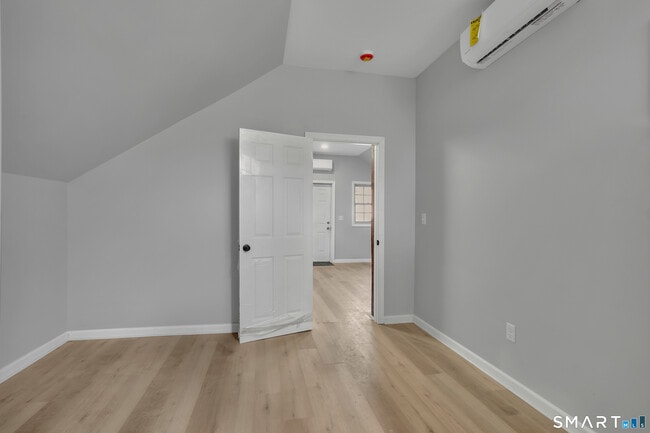 Photo - 196 Hartford Rd Unit A