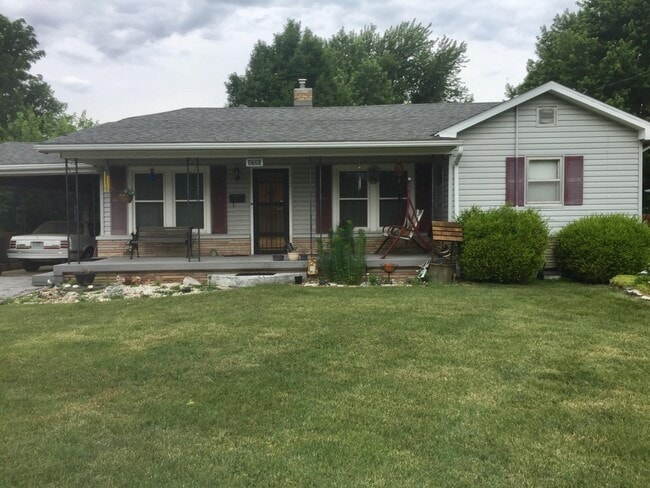 Photo - 2725 N East Ave