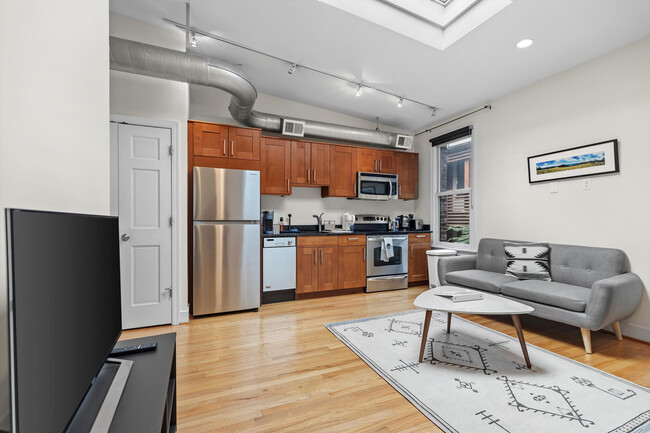Building Photo - 1820 13th St NW Rental