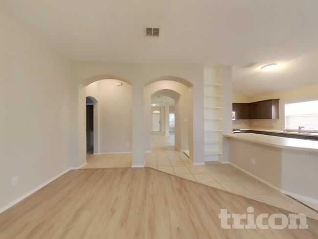 Photo - 369 Magnolia Dr