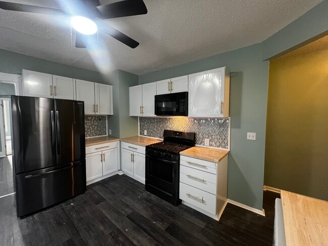 Photo - 64 Fairview St Unit #1S