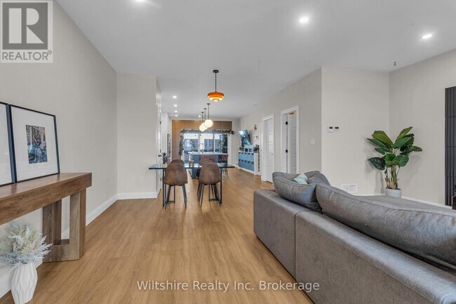 Photo - 361 Quarter Town Line