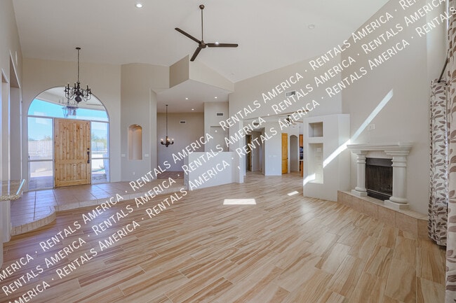 Photo - 14731 E Dixileta Dr