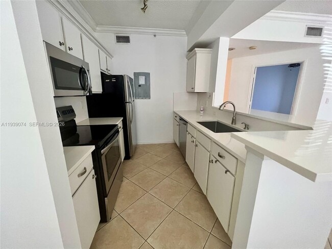 Photo - 1000 Scotia Dr Unit 101