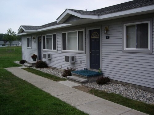 Photo - Gull Pointe Apartments