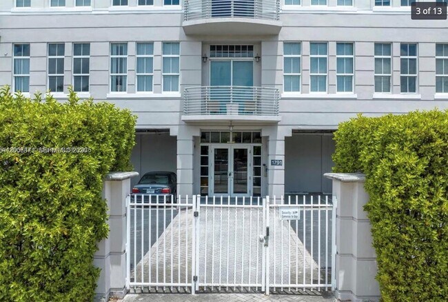 Photo - 1791 NE Miami Gardens Dr Unit E302