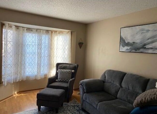 Photo - 2951 Village Cir