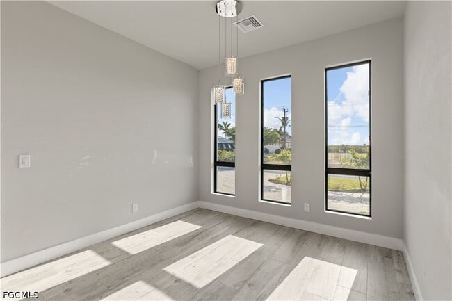 Photo - 3311 Surfside Blvd