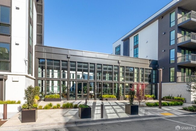 Photo - 1 Bristol Court