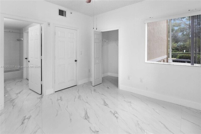 Photo - 7085 Nova Dr