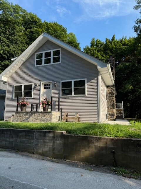 Photo - 1 Hudson River Rd Apartment Unit First floor