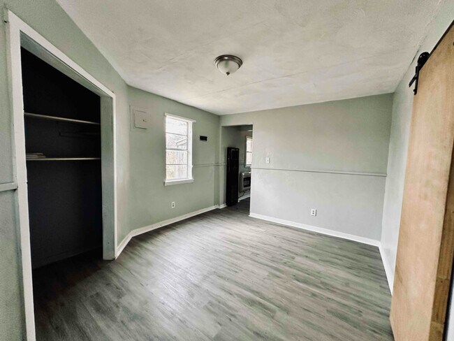 Photo - 416 NW Euclid Ave Unidad up SS