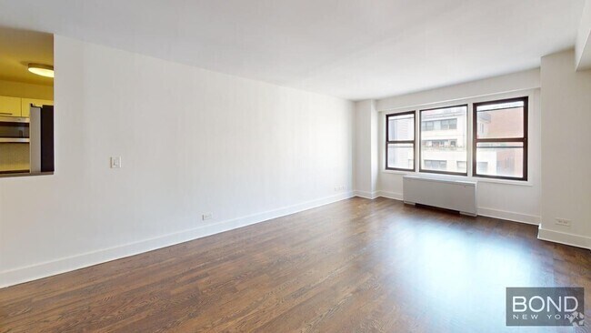 Building Photo - 220 E 63rd St Unit 11K Rental