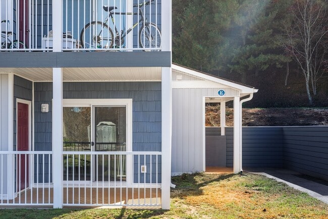Riverview Apartments