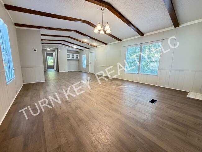 Photo - 161 Higginbotham Rd
