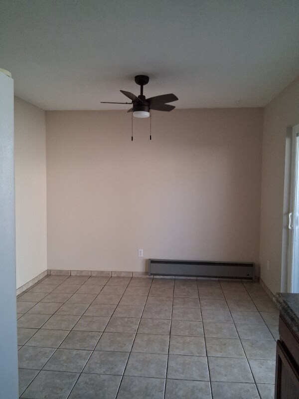 Photo - 1234 N Willow St