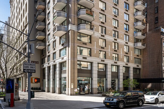 Photo - 108 Fifth Ave