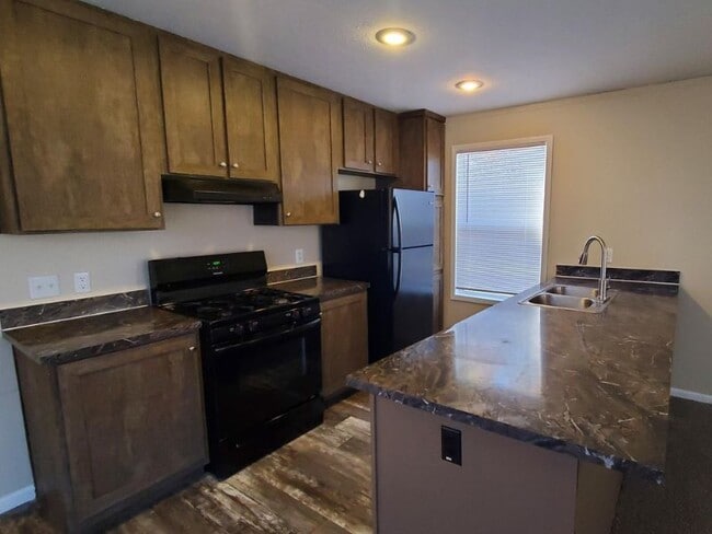 Photo - 7 Canary Hill Dr