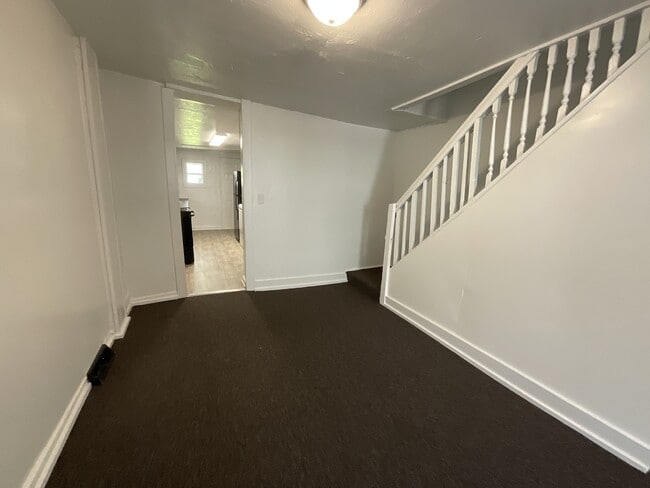 Photo - 443 S Duke St