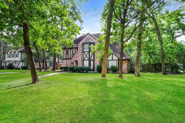 Building Photo - 24106 Creekview Dr