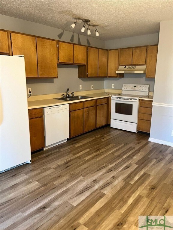 910 Brett Dr 131  
