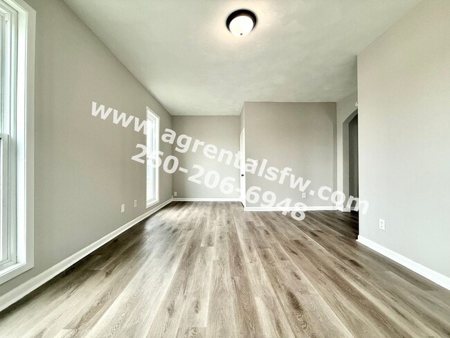 Photo - 615 S Jefferson St Unit 617 S Jefferson St