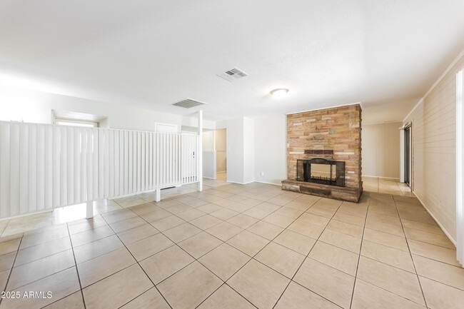 Photo - 5514 W Monterosa St