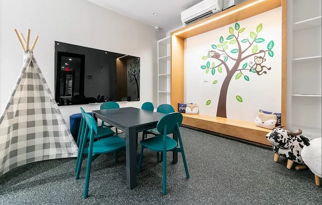 Photo - 93 Linden St