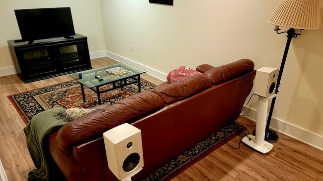 Photo - 3161 S Franklin St