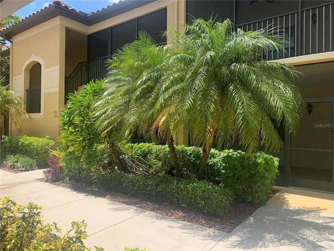 Building Photo - 7225 River Hammock Dr Unit 202