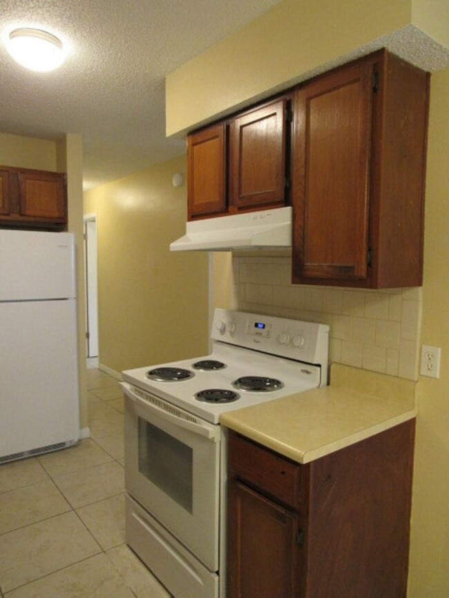 Photo - Convenient to Navy Federal & Pine Forest/Nine Mile Road area!