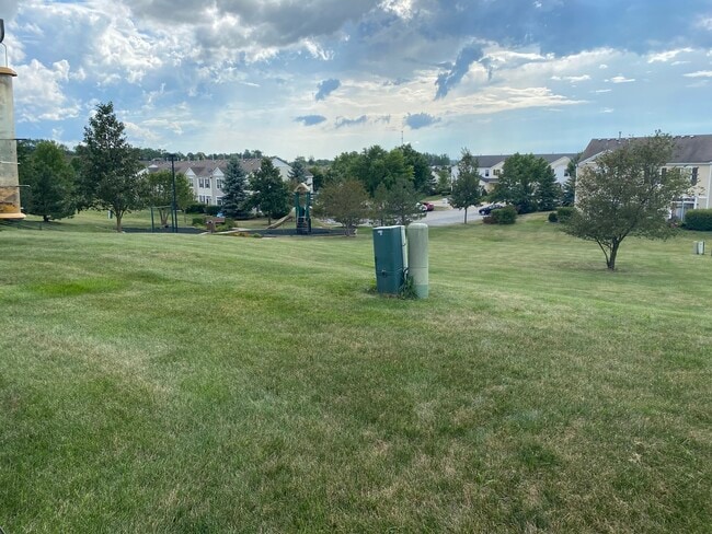 Photo - 2273 Flagstone Ln