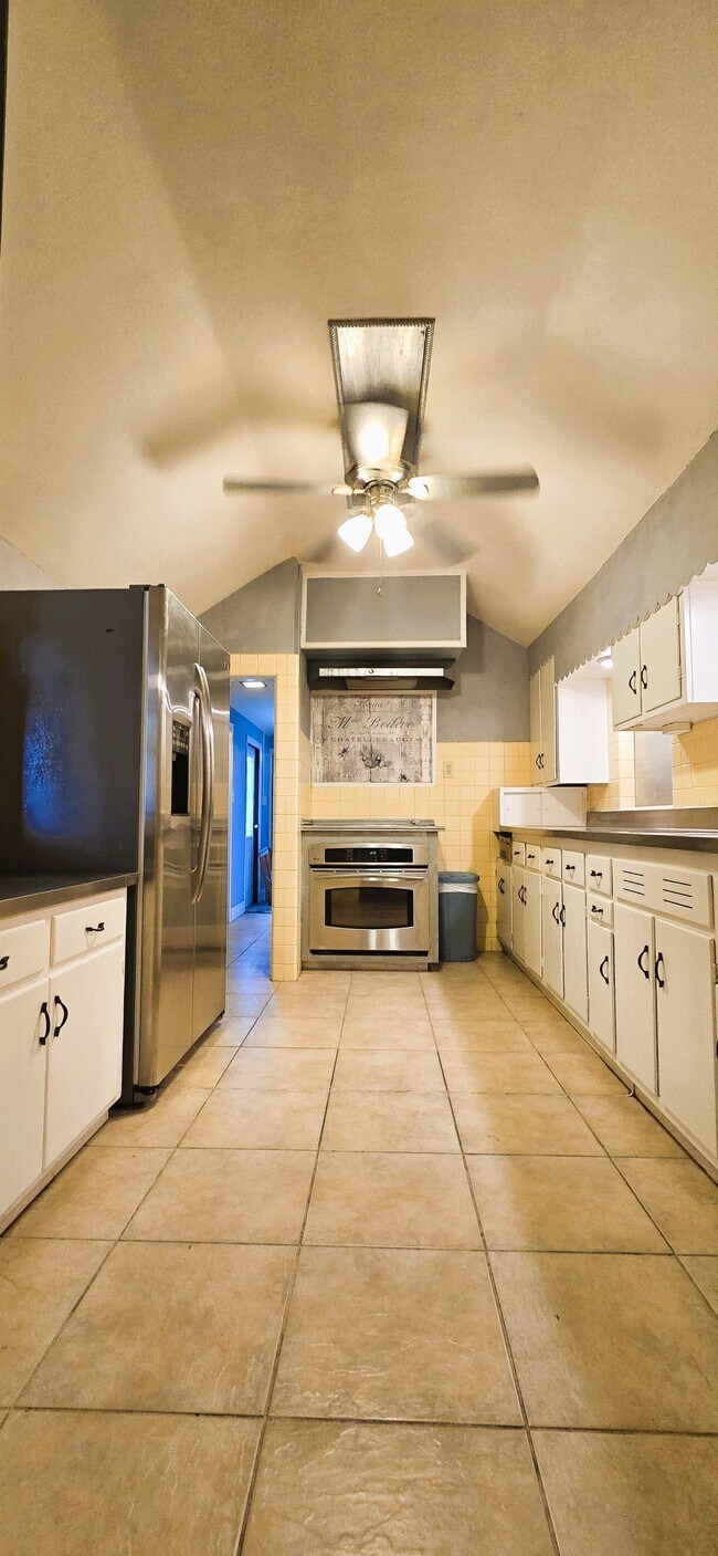 Photo - 240 Masterpiece Rd Unit 1