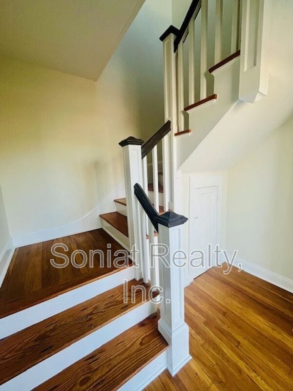 Photo - 3215 Nashville Ave