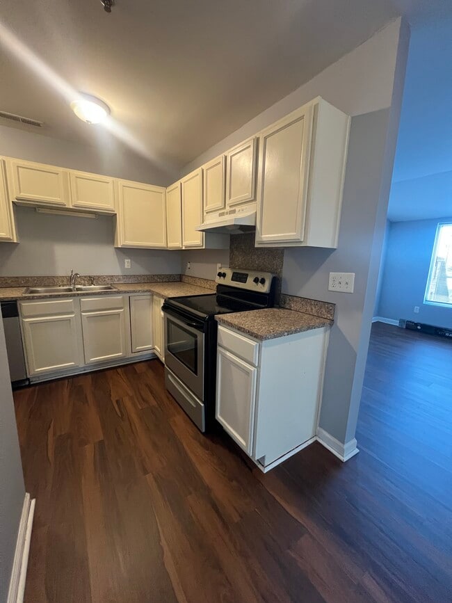 Photo - 517 W Market St Unit 517-K