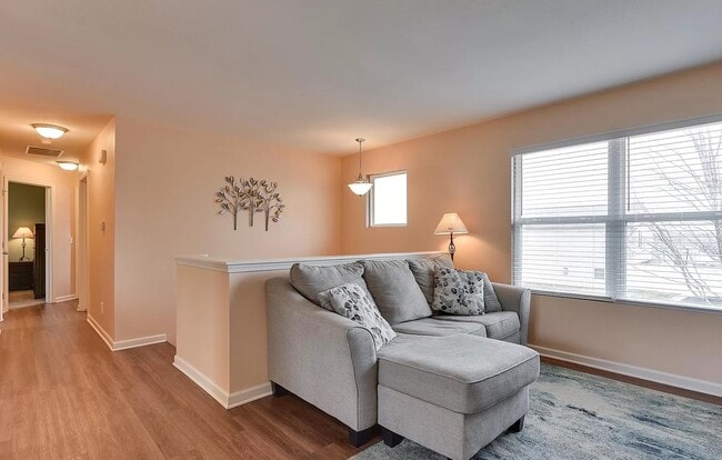 Photo - 7960 N 145th St