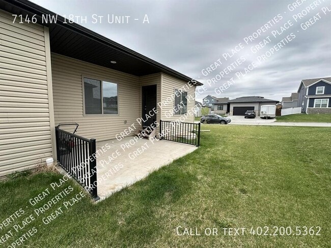 Building Photo - 7146 NW 18th St Unit A
