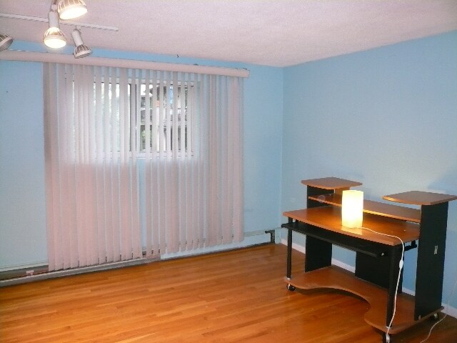 73 Charlesbank Rd Unit 202
