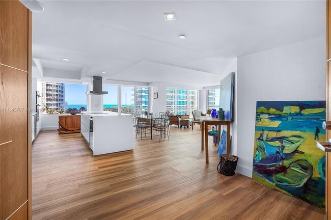 Photo - 400 S Pointe Dr Unit 704