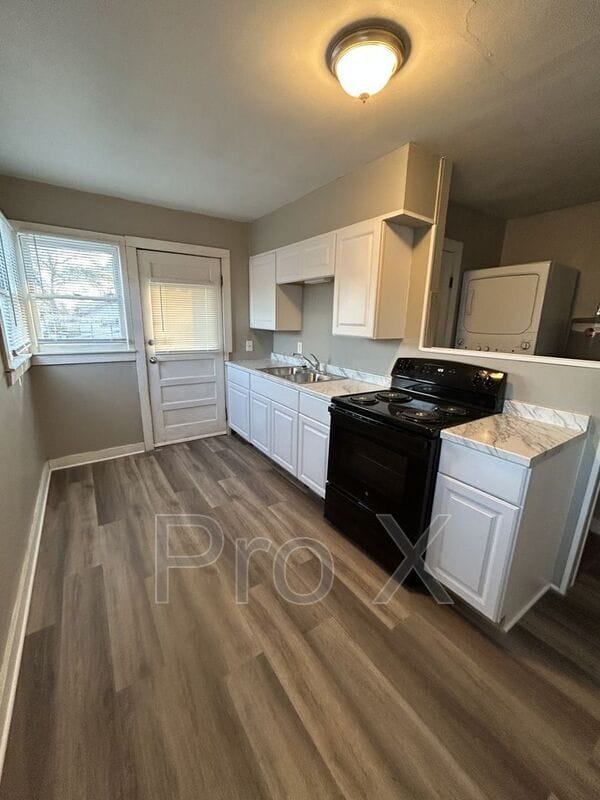 Photo - 316 E Park St