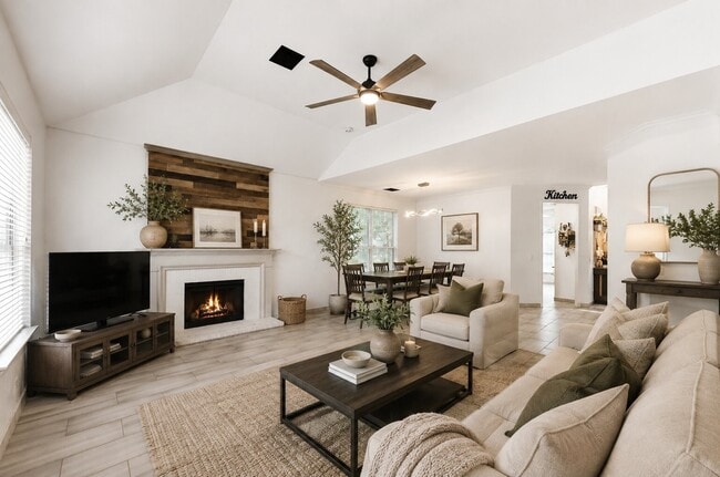Photo - 34 Firethorn Pl