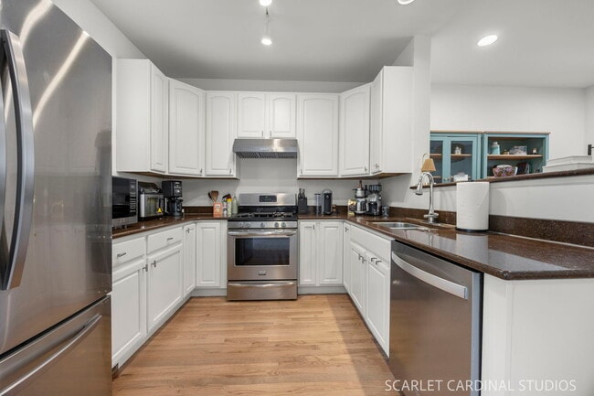 Photo - 1419 S Fairfield Ave